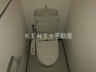 トイレ　落ち着いたトイレです