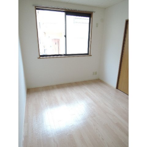 その他部屋・スペース　６帖の洋室です