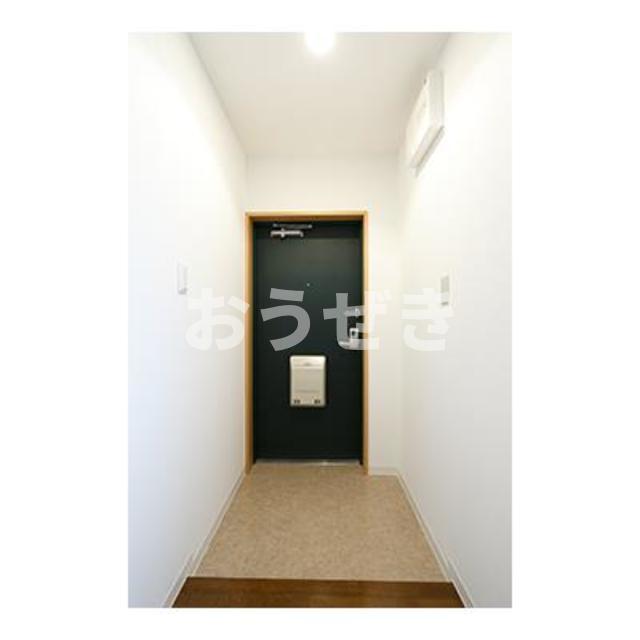 玄関　※写真は同タイプ住戸です。?