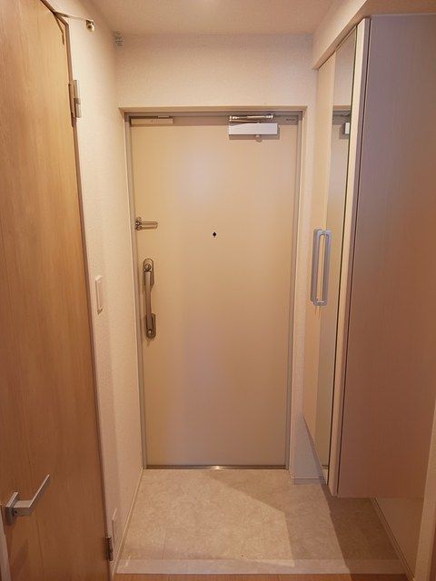 玄関　☆広々とした玄関☆
