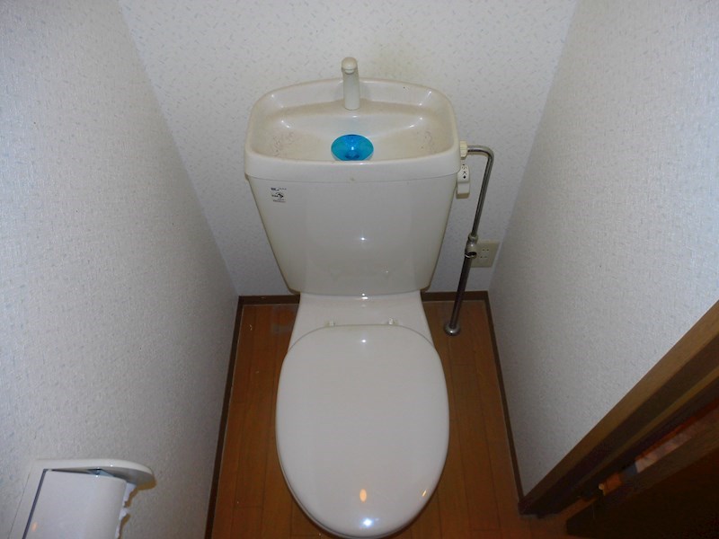 トイレ　※室内写真はG102号室参照