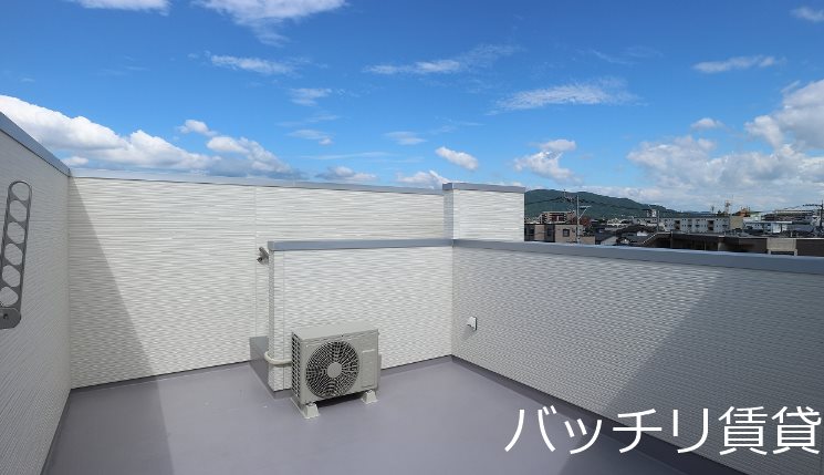バルコニー　同型シリーズの為、現状を優先致します