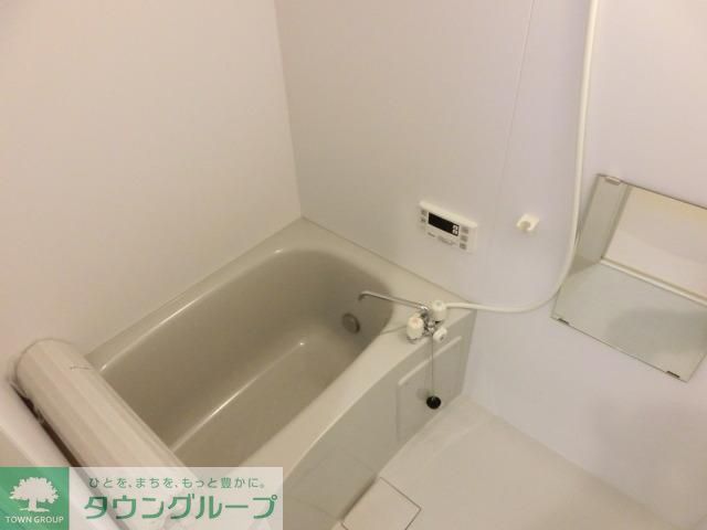 バス・シャワールーム　追い焚き機能付バスルーム