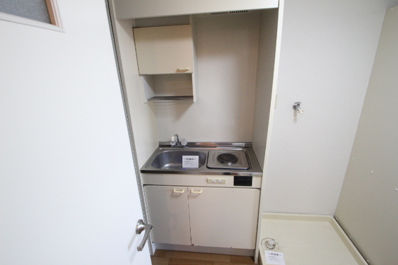 キッチン　※別部屋の写真です