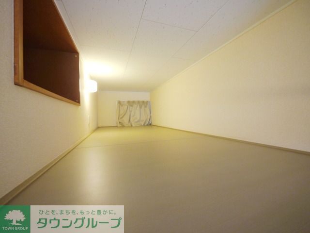 その他部屋・スペース　★広々３帖のロフト★