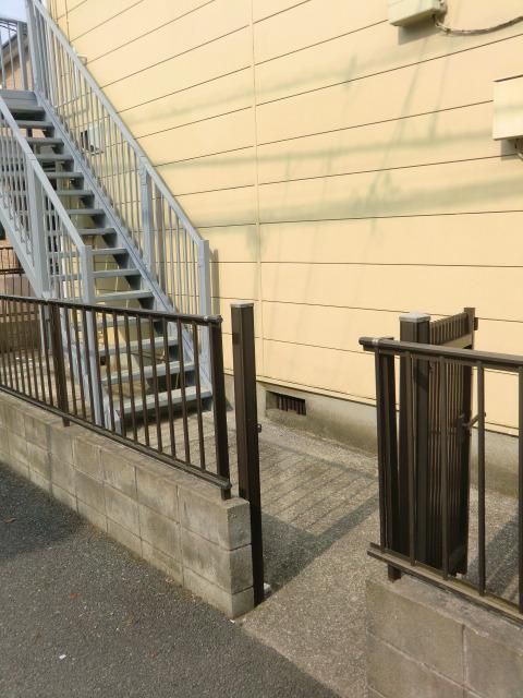 その他共有部分　共用の階段です