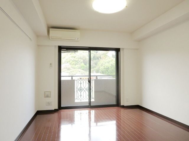 居室・リビング　★お部屋探しはタウンハウジング稲田堤店まで★