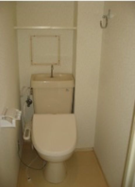 トイレ　別部屋参照