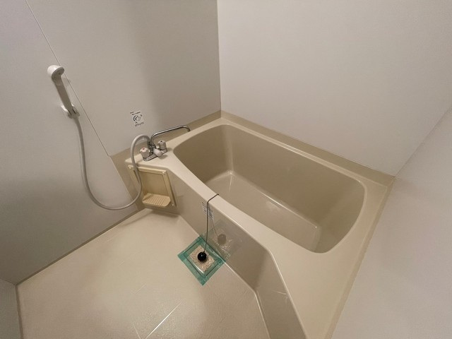 バス・シャワールーム　※他部屋の写真です。現況優先。