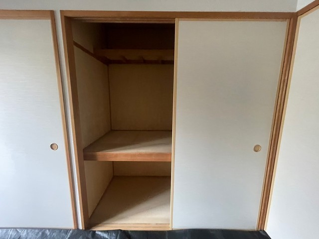 収納　※他部屋の写真です。現況優先。