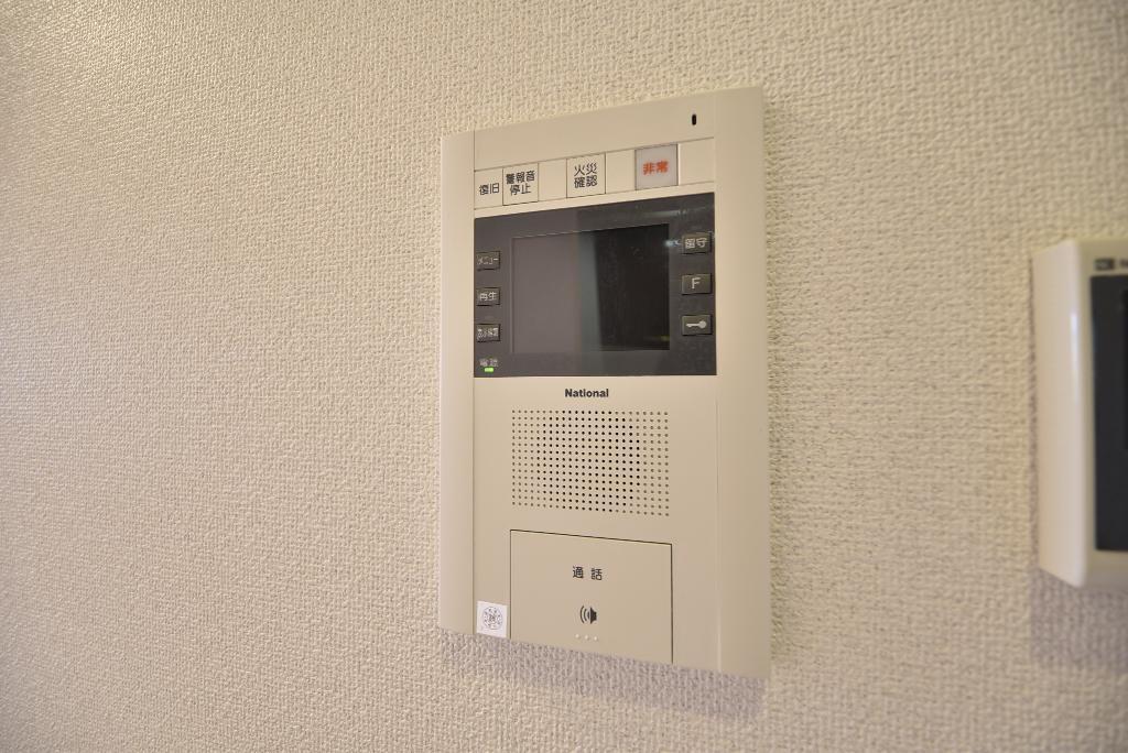 セキュリティ　カメラ付インターホン