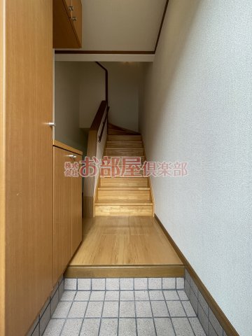 玄関　落ち着いた玄関です