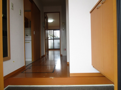 玄関　同物件別部屋のお写真です※現況優先