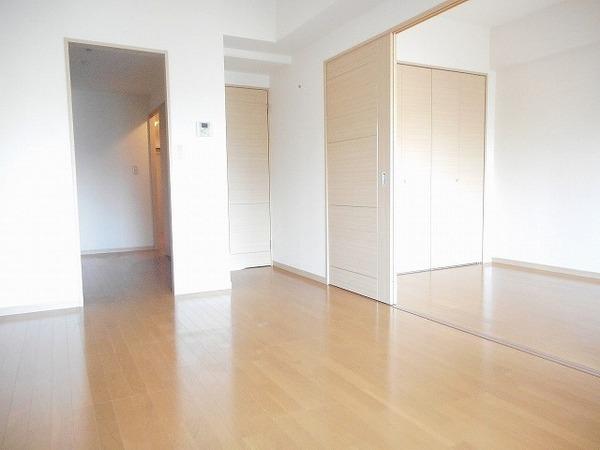 居室・リビング　キレイなお部屋です！