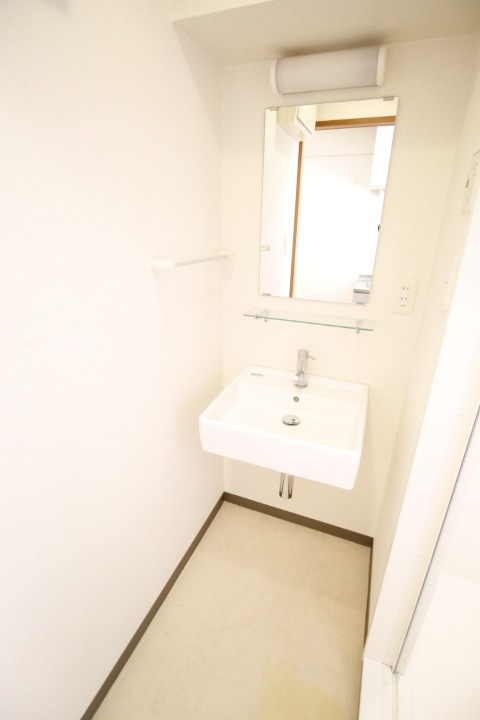 収納　別部屋参考写真