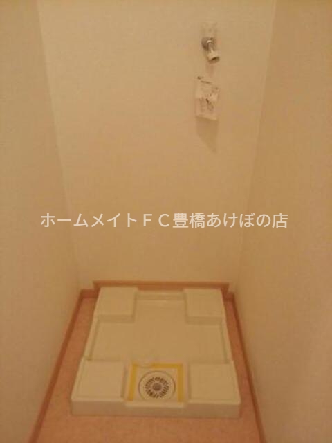 その他設備　洗濯機置場