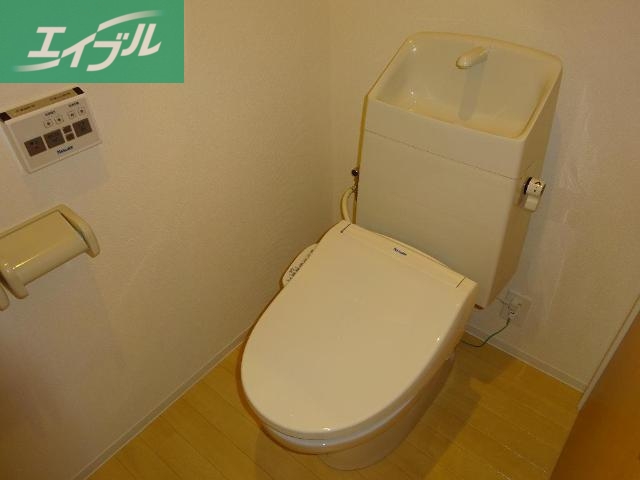 トイレ　シャワー付トイレ