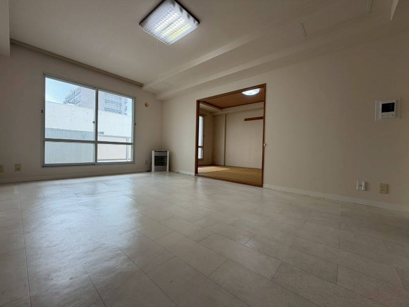 居室・リビング　キレイなお部屋が広がっていて、充実した生活が送れそう。