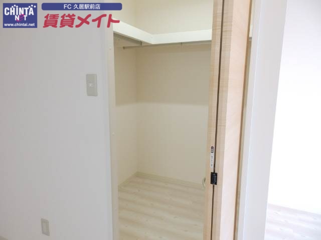 収納　同物件別室画像