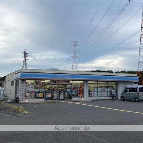 コンビニ　ローソン水口北泉１丁目店（コンビニ）まで303m