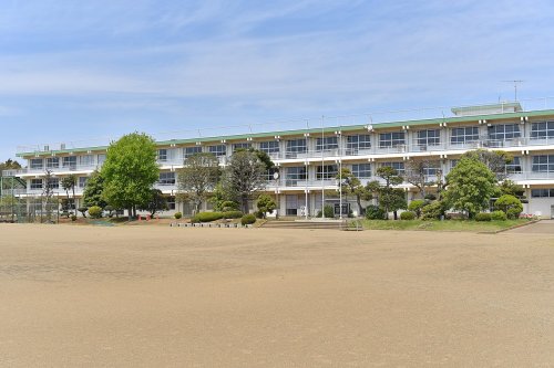 中学校　土浦第五中学校（中学校）まで3500m