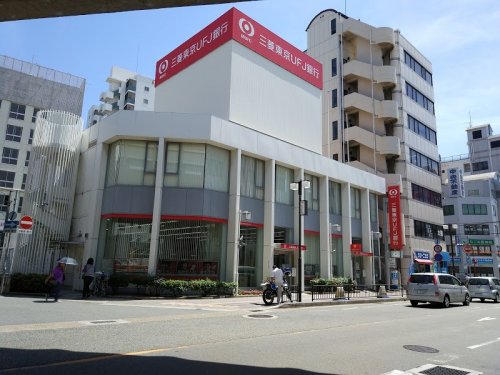 銀行　三菱UFJ銀行 西明石特別出張所（銀行）まで451m
