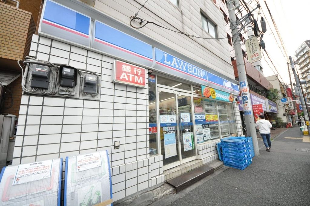 コンビニ　ローソン千駄木店（コンビニ）まで430m