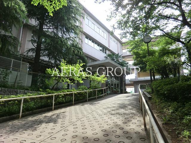 中学校　川崎市立西生田中学校（中学校）まで790m