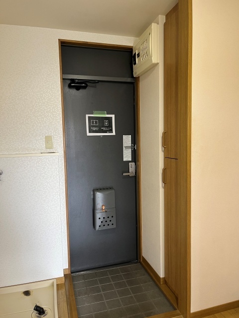 玄関　シューズボックス