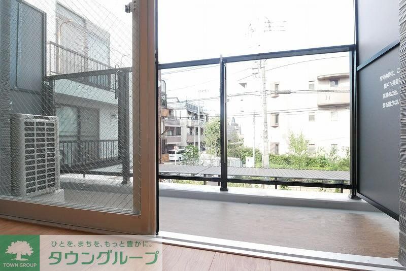 バルコニー　バルコニー