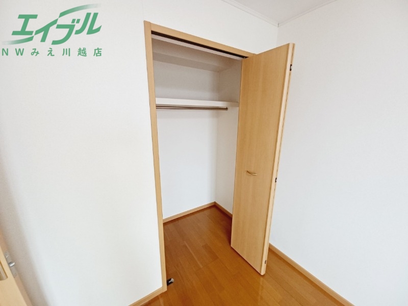 収納　同型別部屋参考写真です