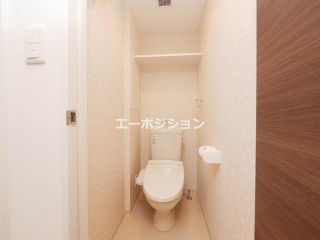 トイレ　Luxe難波西II