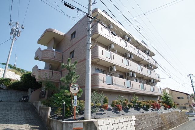 建物外観　☆2重床構造の鉄筋コンクリートマンション☆