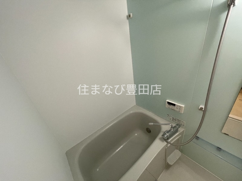 バス・シャワールーム　同型写真