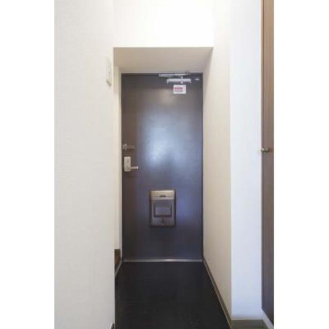 玄関　※写真は同タイプ住戸です。