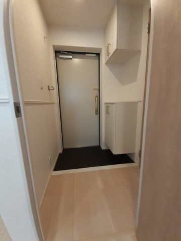 玄関　明るい玄関です