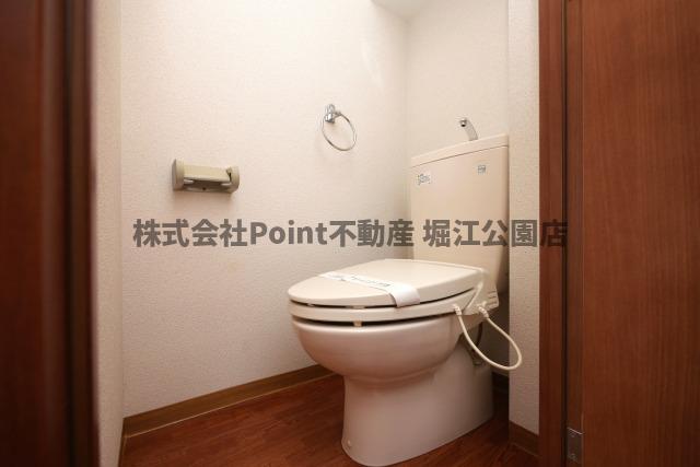地下鉄長堀鶴見緑地線 今福鶴見駅 徒歩12分 8階建 築21年のトイレ写真