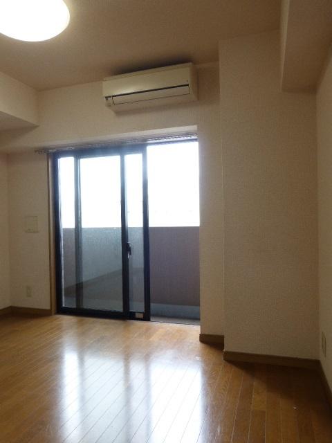 居室・リビング　居室※別部屋参考写真