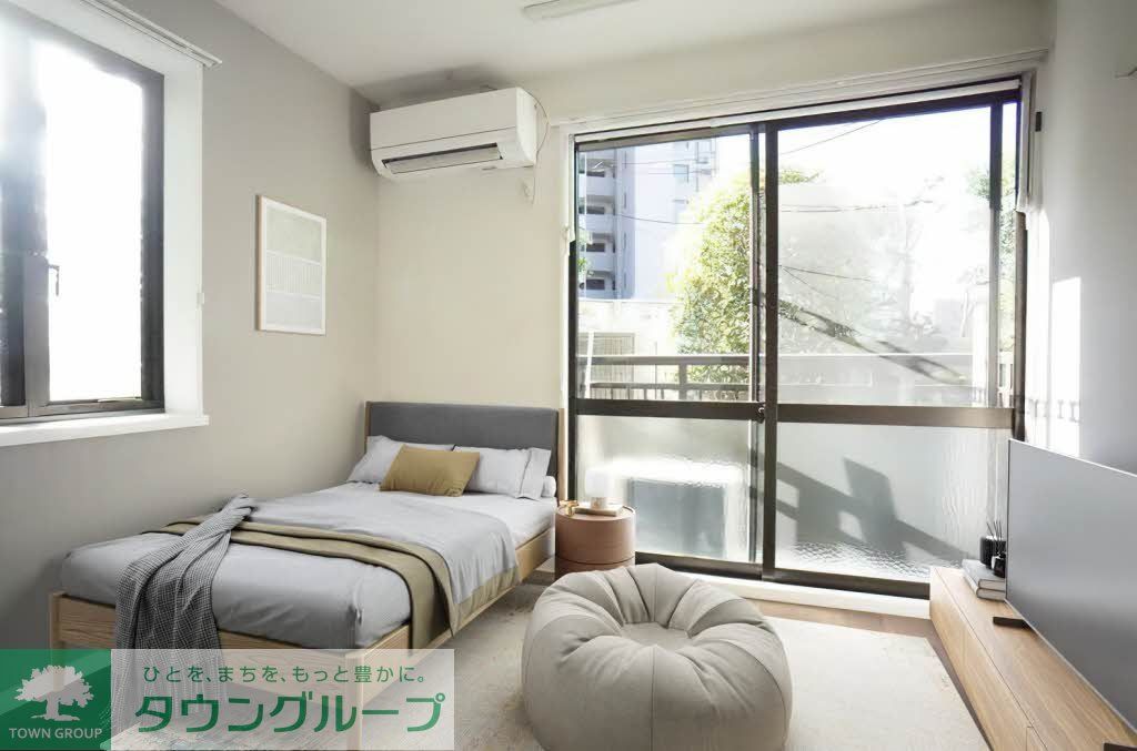 居室・リビング　家具家電付帯なし