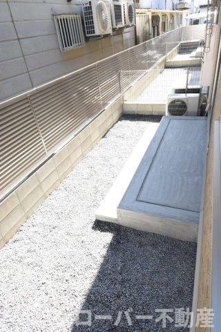 バルコニー　庭（専用庭）