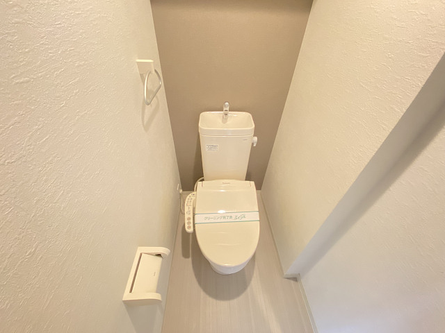 トイレ　同タイプ他室写真※現況優先