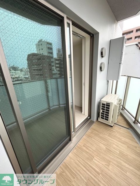 バルコニー　バルコニー