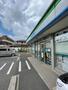 コンビニ　ファミリーマート梅田四丁目店（コンビニ）まで582m