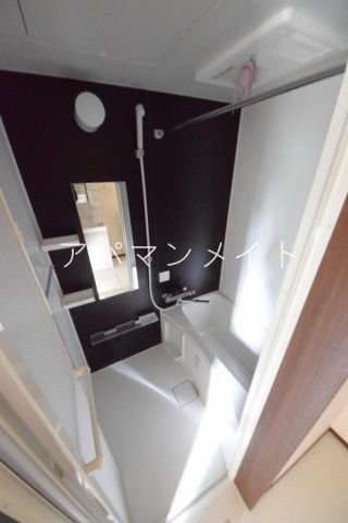 バス・シャワールーム　お風呂で日々の疲れを落としましょう