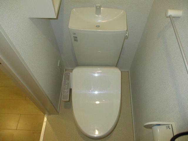 フェリア福新A・Bのトイレ写真