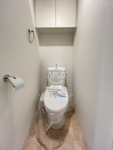 地下鉄千日前線 桜川駅 徒歩4分 15階建 築3年のトイレ写真