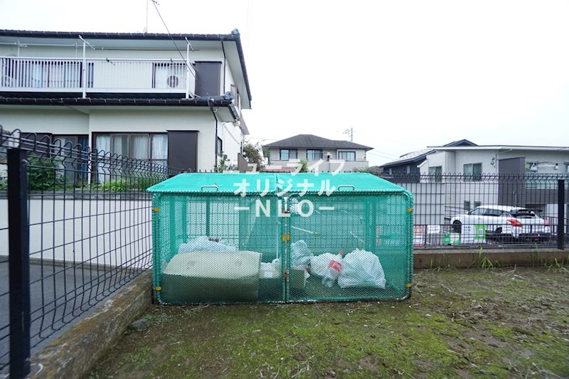 その他共有部分　前面に遮る建物がない東向きのお部屋です☆