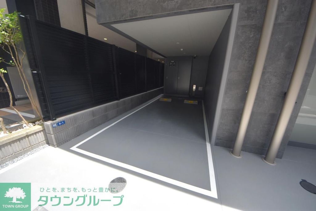 駐車場　バルコニー
