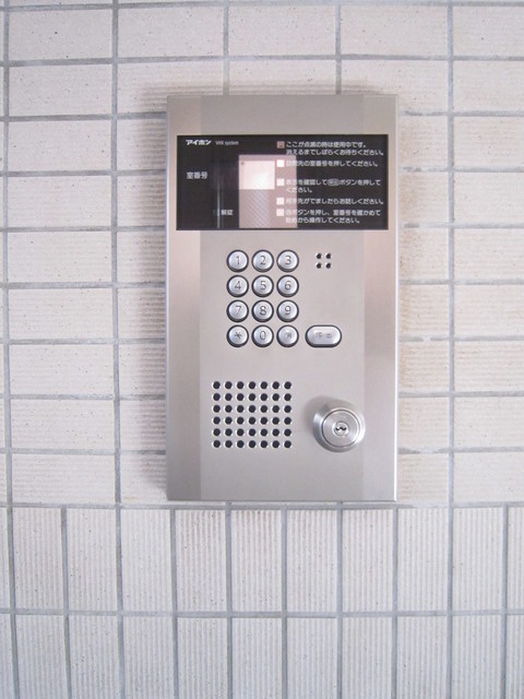 セキュリティ　オートロック完備