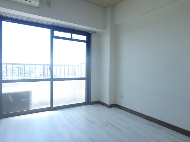 プラザ川口の居間写真